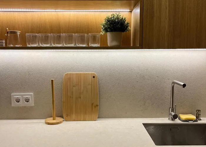 8 Personas Con Parking, Muy Cerca De La Playa Apartment *